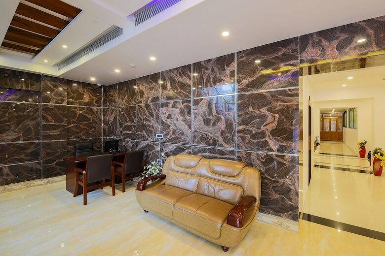 Hotel Treebo Tryst Palmyra Grand Suite