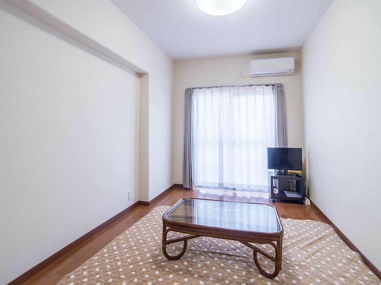 Apartamentos Kenrokuen Inn