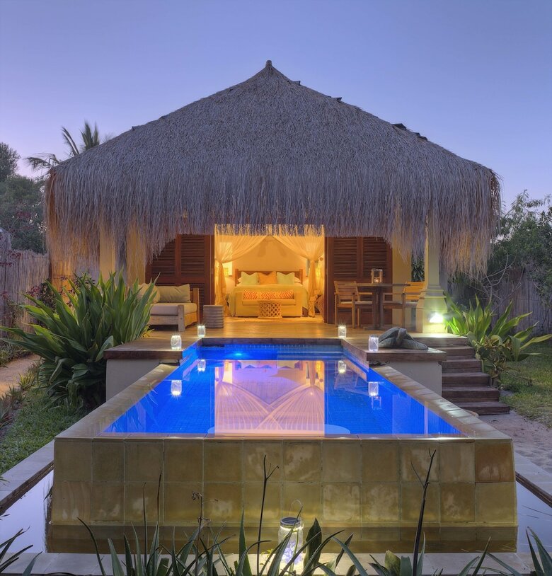 Hotel Azura Benguerra Island