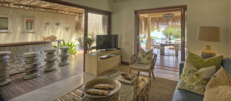 Hotel Azura Benguerra Island