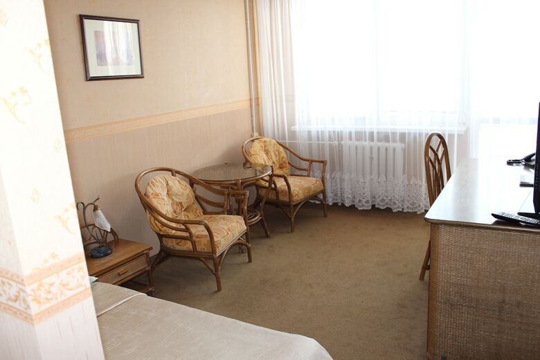 Ikar Hotel