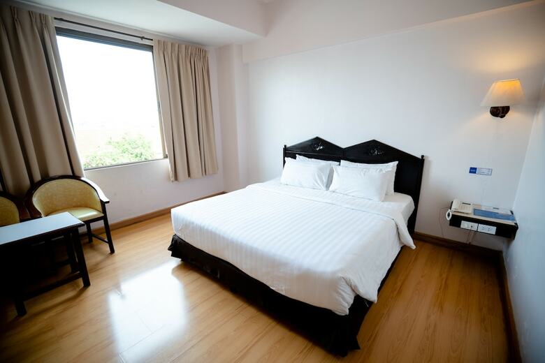 Phrae Nakara Hotel