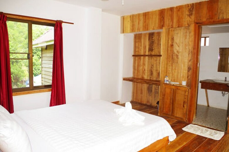 Hotel Golden Bungalows