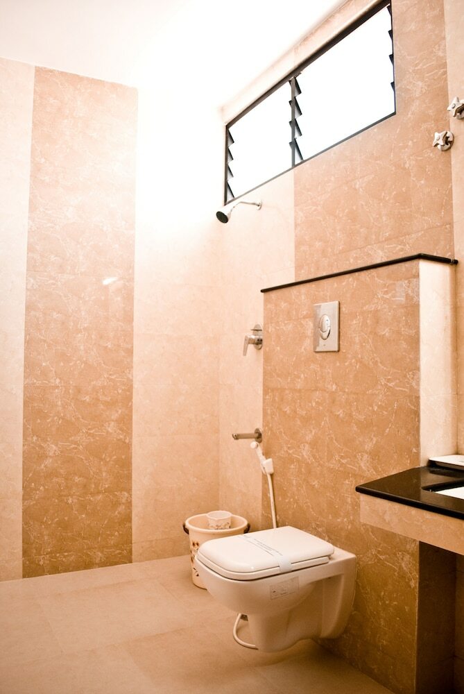 Hotel Rajadhane
