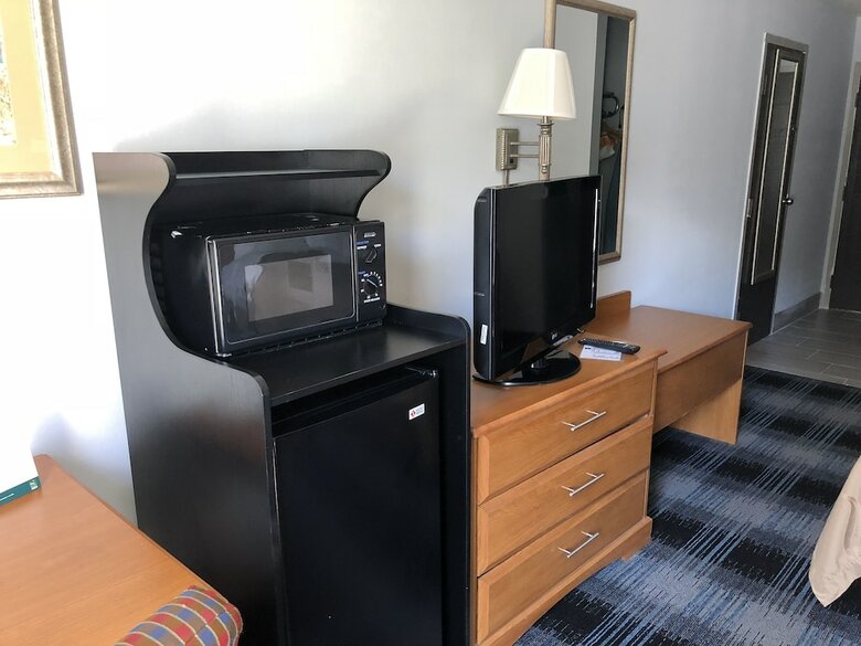 Hotel Quality Inn Dublin I-81