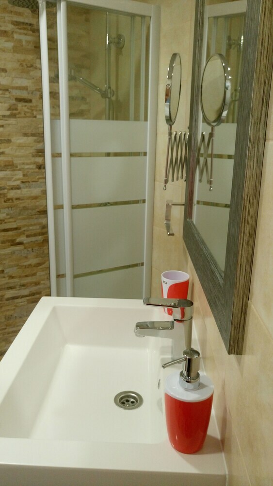 Apartamentos Estudio Ally