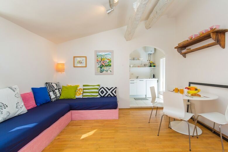 Hotel Arty Apartments By Irundo