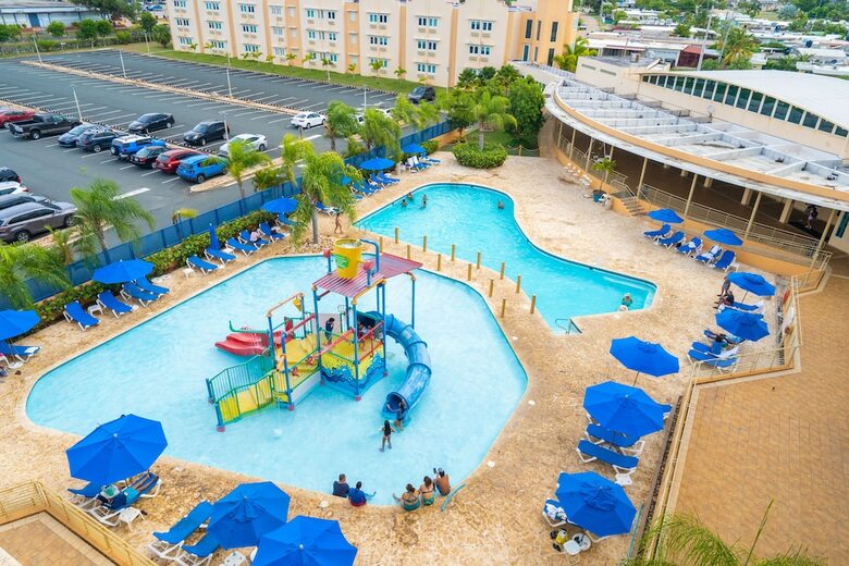 Hotel Courtyard By Marriott Aguadilla