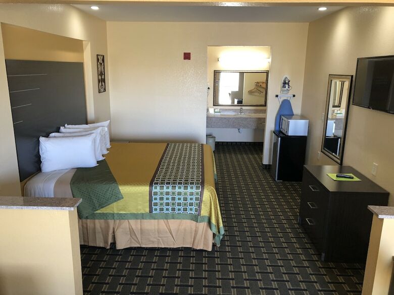 Hotel Homegate Inn And Suites