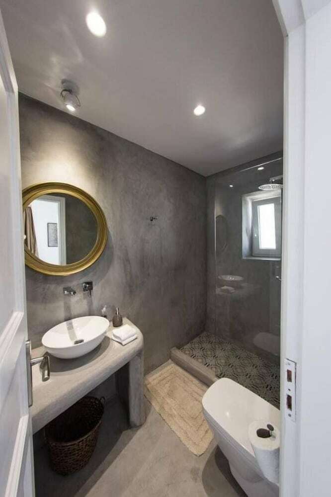 Hotel Bellou Suites