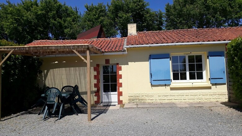 Les P'tites Maisons Dans La Prairie