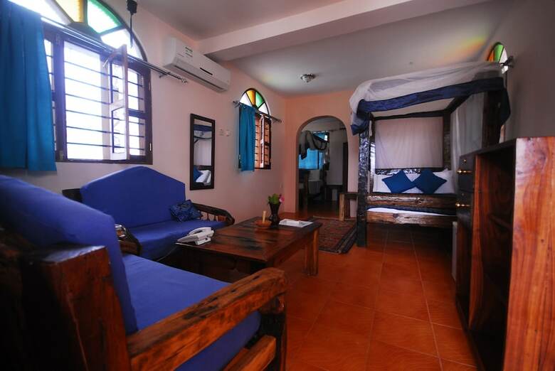 Kendwa Rocks Beach Hotel