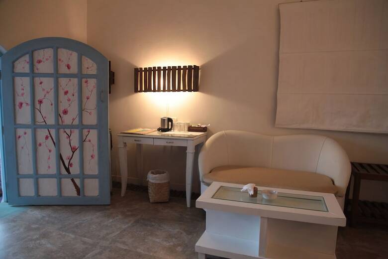 Eros Boutique Hotel
