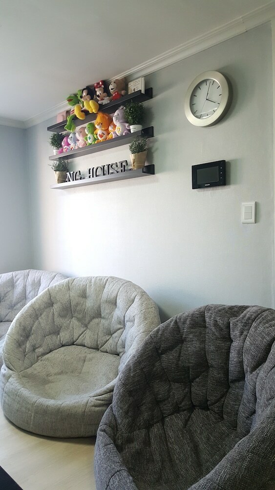 Hotel Ng House