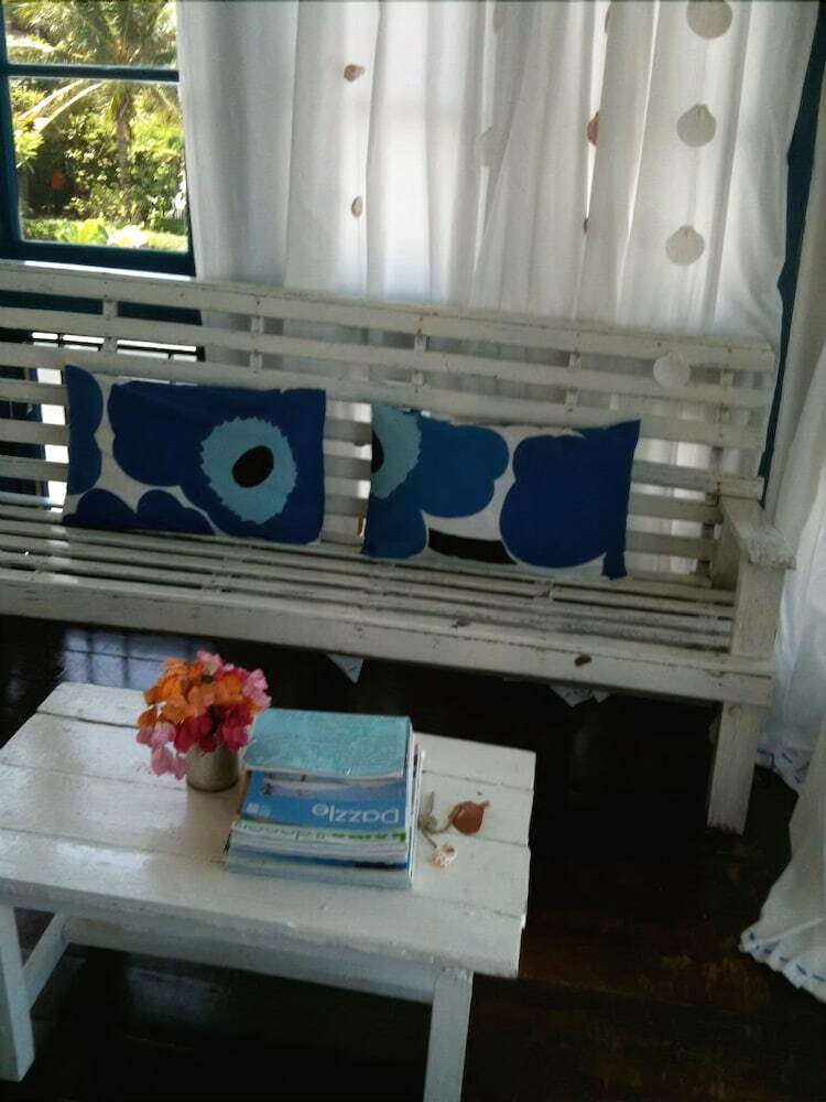 Hotel Hua Plee Lazy Beach