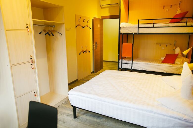 Hostal Portal Hostel And Hotel