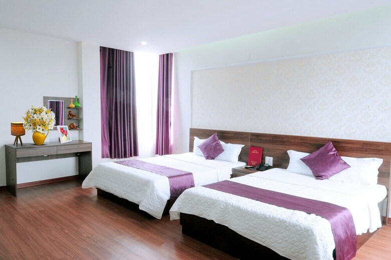 Van Giang Hotel