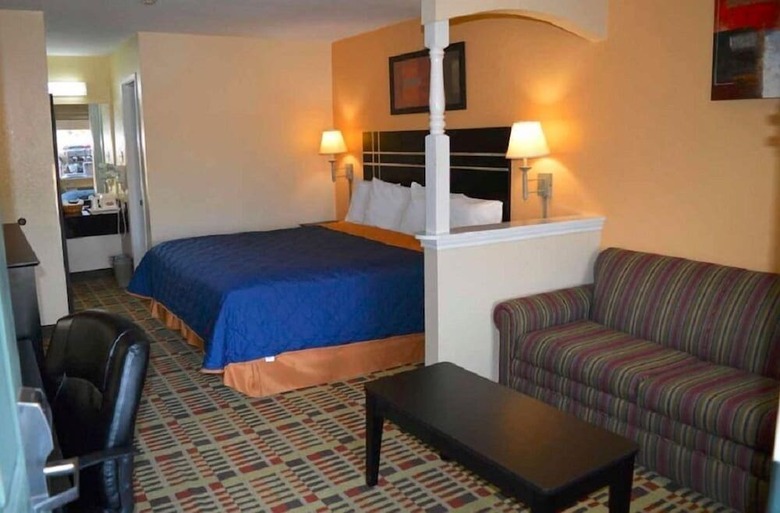 Hotel Countryside Inn