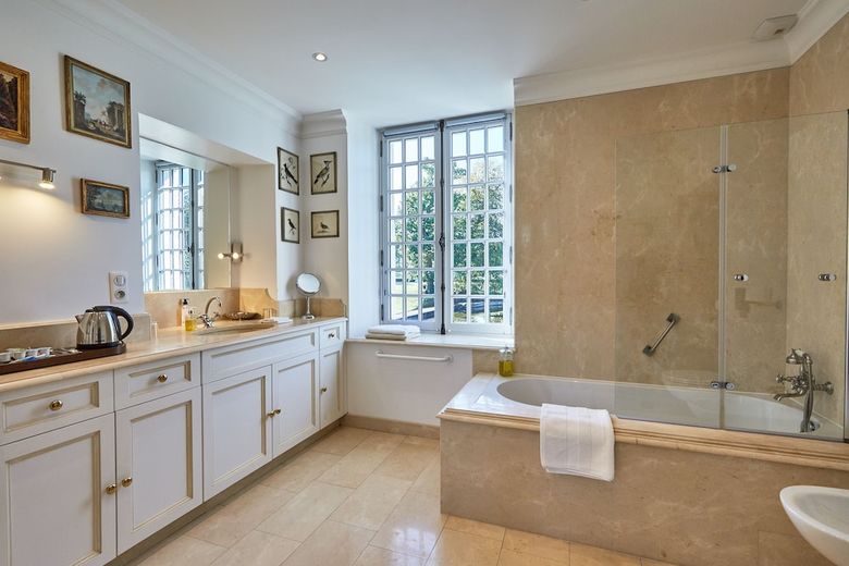 Manoir De Cl�ronde