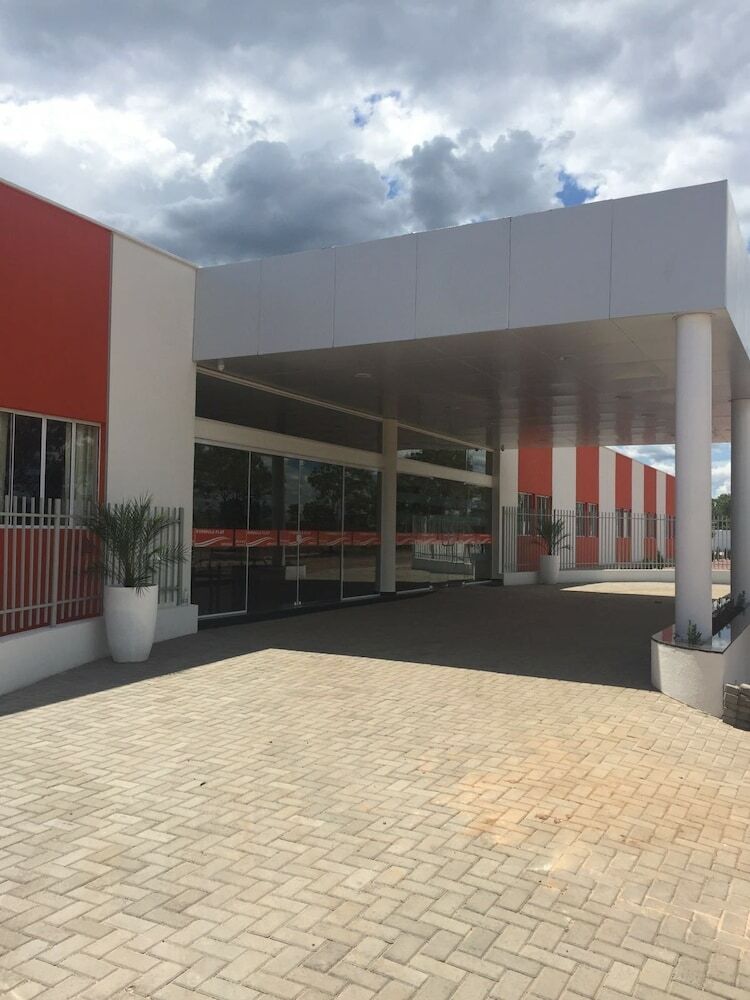 Hotel F�rmula Flat Uru�u�