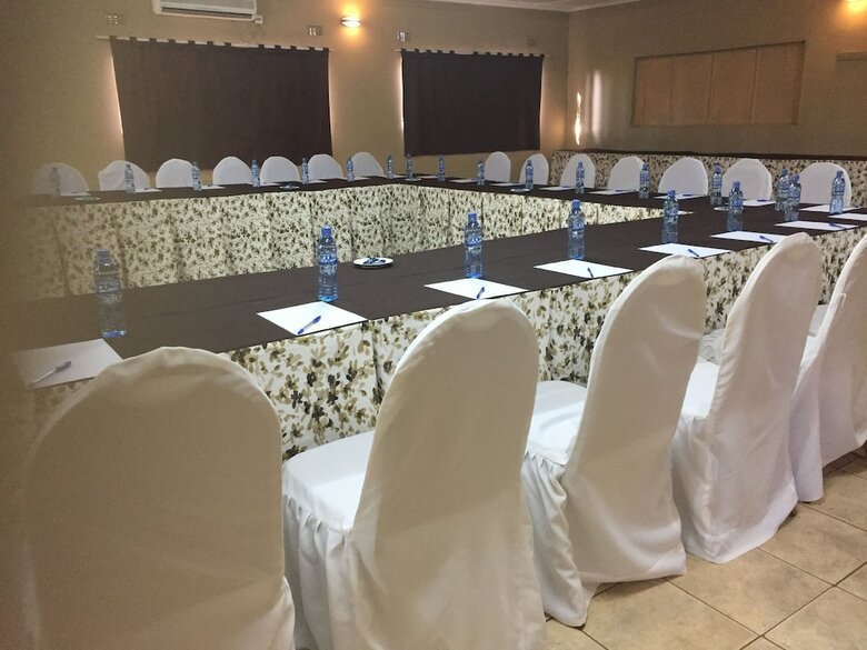 Hotel Floriana Lodge