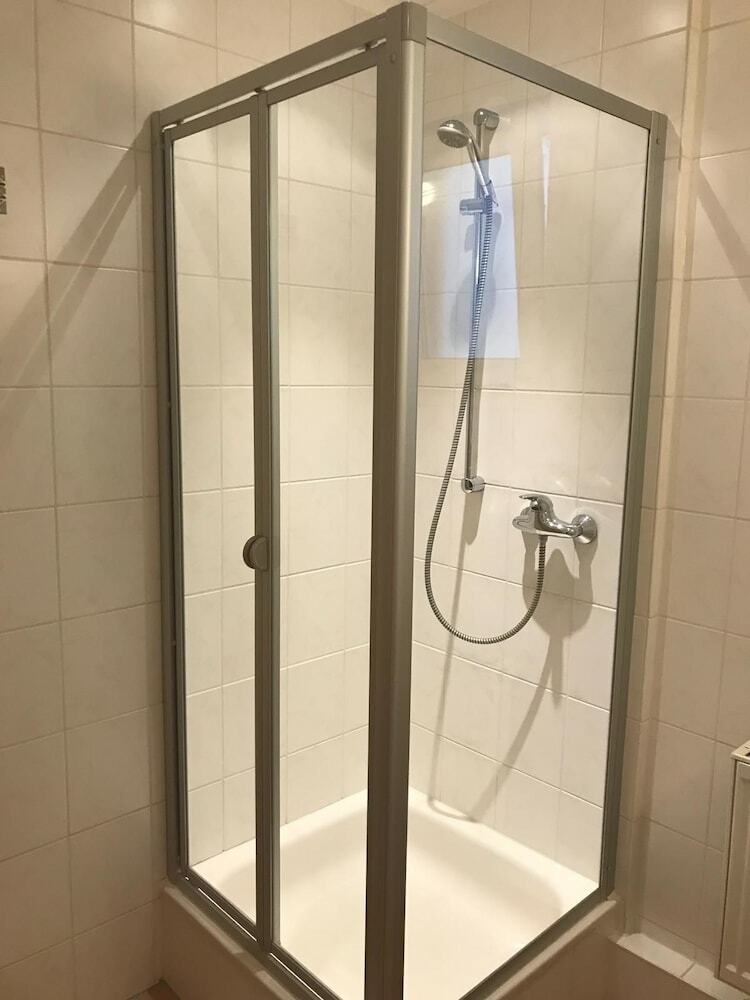 Hostal Garni Hotel Viktoria