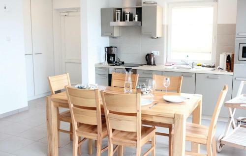 Wei�e Strandvilla/56a O