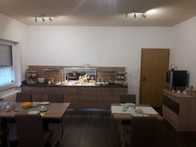 Hostal Pension Assmann