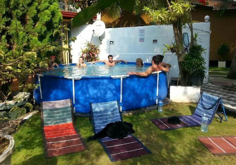 Hostal Colombo Lavinia Beach Hostel