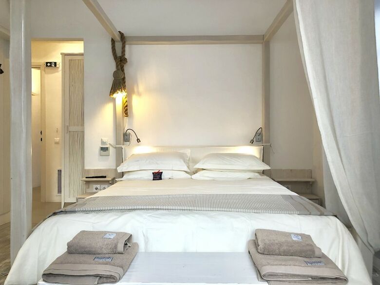 Hotel Casa Melenia Hydra