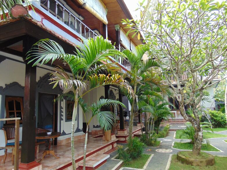 Bed & Breakfast Leggies Bungalows