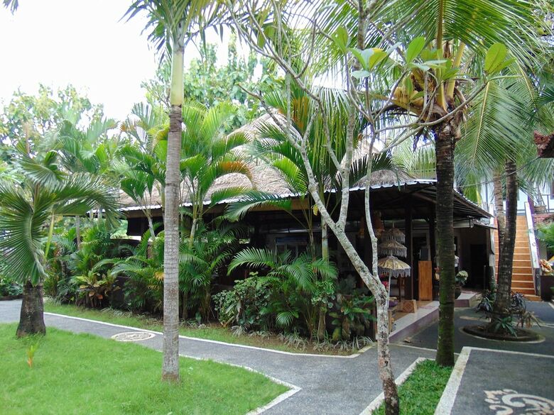 Bed & Breakfast Leggies Bungalows