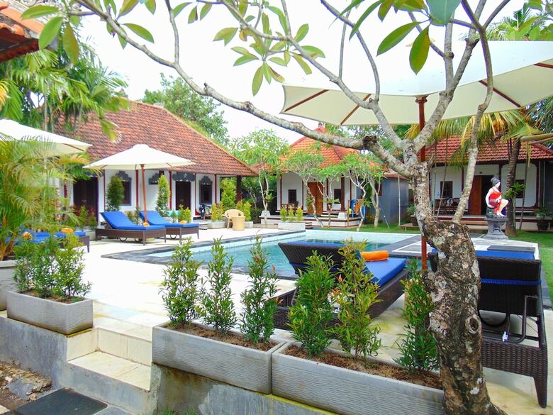 Bed & Breakfast Leggies Bungalows
