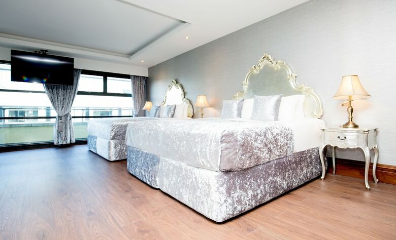 Signature Living At The Shankly Hotel