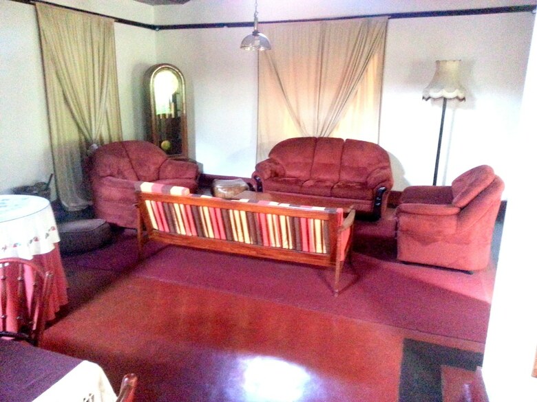 Hotel Meenaella Colonial Bungalow