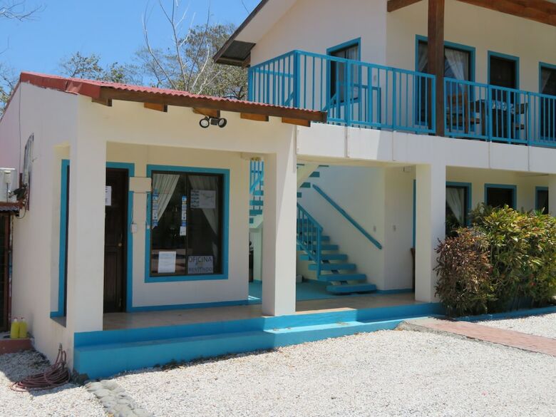Hotel Cabinas Diversion Tropical