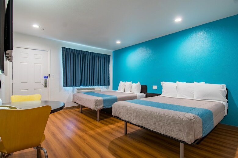 Motel 6 San Bernardino, Ca - Downtown