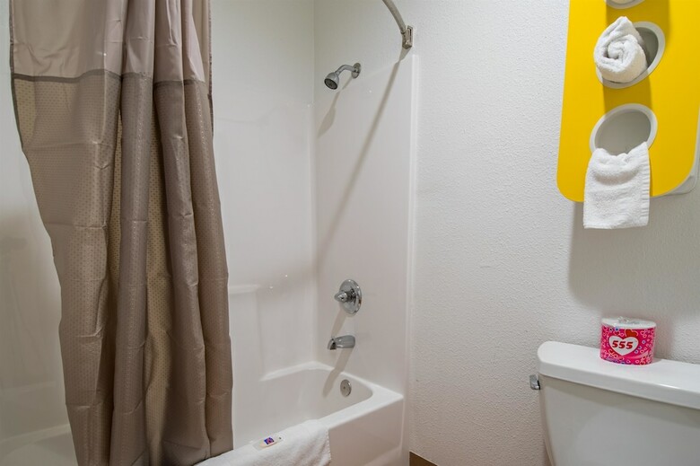 Motel 6 San Bernardino, Ca - Downtown