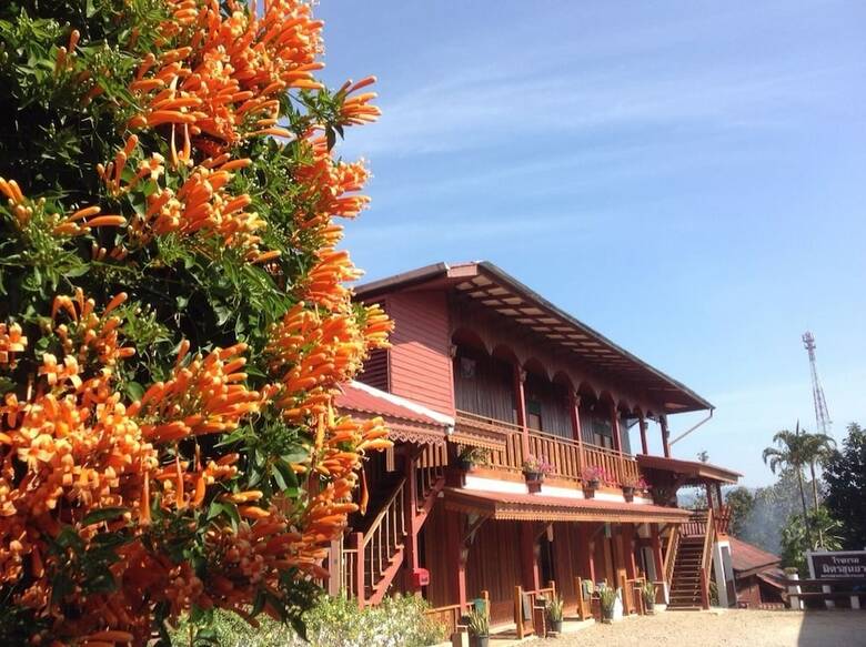 Mitkhoonyoum Hotel
