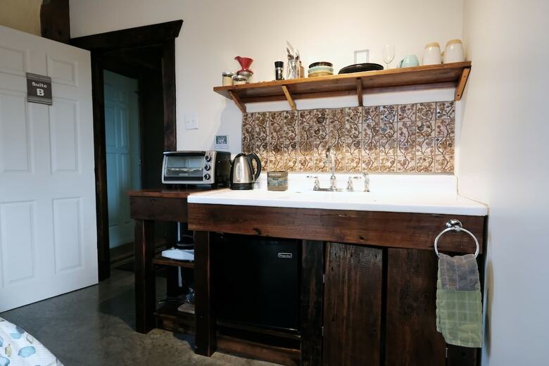 Hotel Owl's Nest Suites