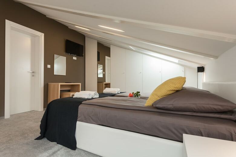 Hotel B&B Villa Castrum