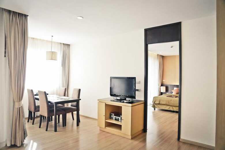 Hotel Karabuning Resort And Residence