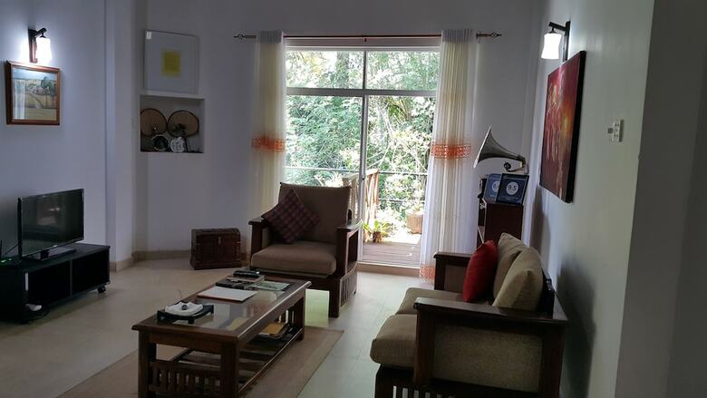 Aparthotel Riverside Homestay Apartments