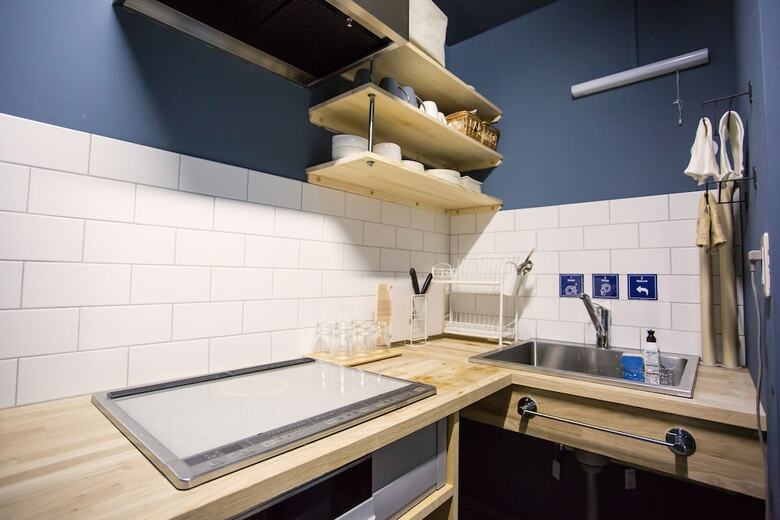 Hostal Ten To Ten 04 Sapporo Station