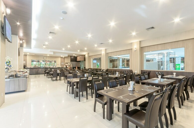 Phanhin Regent Hotel And Residence
