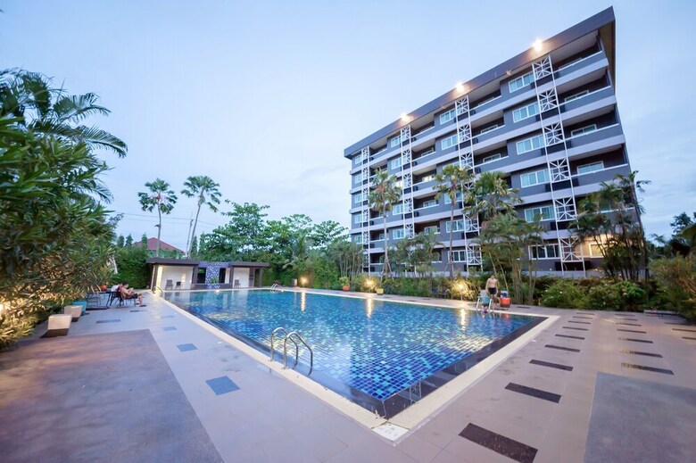 Phanhin Regent Hotel And Residence
