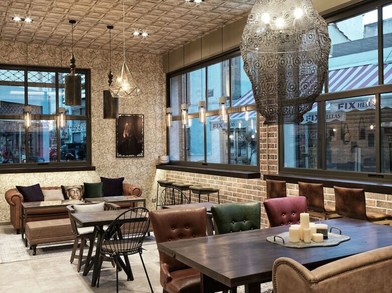 Hotel 18 Micon Street