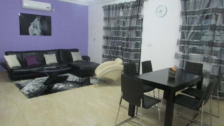 Apartamentos Newland Sarl