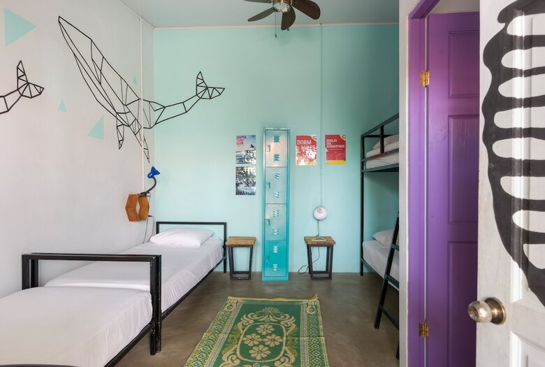 Hostal Selina Jaco