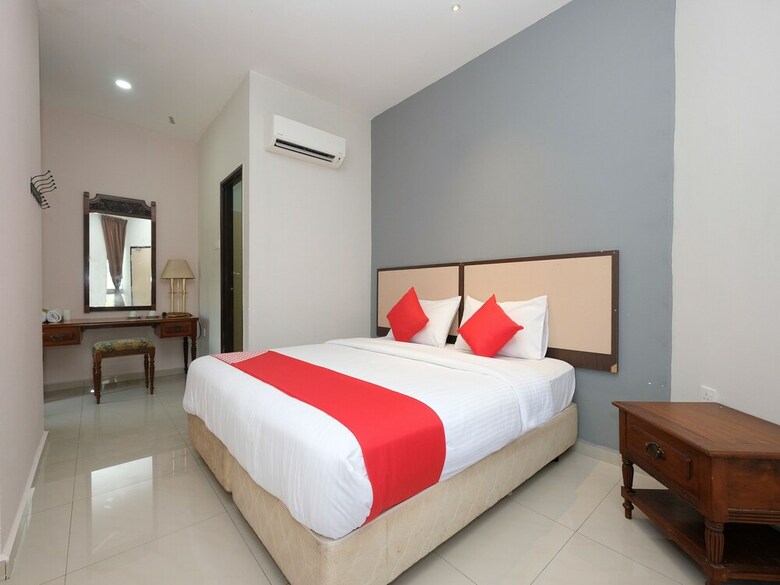 Oyo 1202 Senrose Hotel